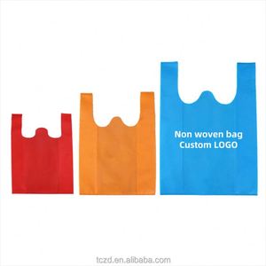 Bolsas de Mano Personalizables de Tela No Tejida, Bolsas de Plástico Económicas con Variedades en Tamaños, Colores y Logotipos, Bolsa Tipo Camiseta de Tela No Tejida - Product Image 2
