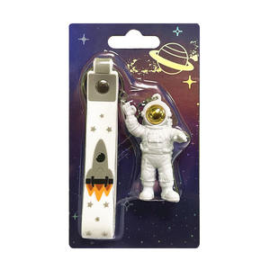 Astronot gantungan kunci, aksesori ransel liontin kreatif, ornamen kecil Desktop - Product Image 1