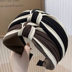 S.C.N.S.E avanzado. Diadema a rayas en blanco y negro Moda Vintage Diseño de lazo cruzado Diadema superior craneal alta para niñas de lujo - Product Image 3