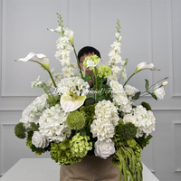 Bouquet de fleurs artificielles moderne pour mariage, thème blanc et vert, 70 cm, grande fleur d'allée avec guirlande suspendue pour décoration d'autel