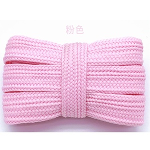 Lacets colorés à la mode de largeur de 20mm pour les baskets Lacets de chaussures extra larges de 2cm pour le campus