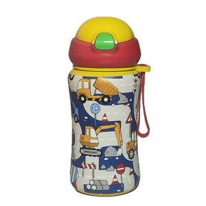 Sublimation isolée en acier inoxydable Enfants <span class=keywords><strong>Dessin</strong></span> personnalisé Bouteille <span class=keywords><strong>d</strong></span>'eau écologique avec paille pour garçons - Product Image 2