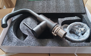 Gute Qualität Fabrik Full Set SUS304 Edelstahl Wasserhahn Mattschwarz Badezimmer Waschbecken Waschbecken Wasserhahn Einloch montage Keramik - Product Image 5