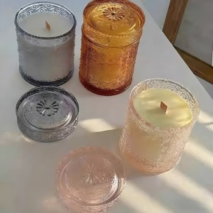 Lilin Aroma dalam Stoples Kaca Berukir Motif Bunga Warna-warni, Lilin Aroma Suvenir Pribadi Buatan Tangan Kelas Atas - Product Image 6