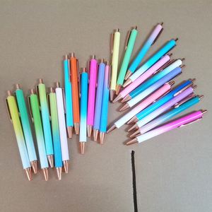 ปากกาลูกลื่นโลหะคริสตัลสีรุ้งวิบวับ สวยน่ารัก ดีไซน์เก๋ ให้สัมผัสหนักแน่น - Product Image 4