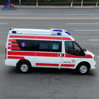 Ambulance diesel JMC Fushun à toit surélevé, empattement moyen, véhicule de soins intensifs pour 6-7 passagers, pour le transfert et le sauvetage de patients