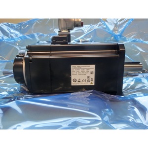 Motor Servo Trifásico Sin Escobillas R88M-1L4K030C, 4kW, 400VAC, 3000rpm, con Encoder Absoluto, para Automatización Industrial, Nuevo - Product Image 3