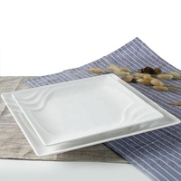 Assiette de service en mélamine carrée blanche de 8.5 pouces résistante à la chaleur de vaisselle de restaurant incassable