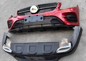 OE Parts Kit de parachoques delantero de <span class=keywords><strong>segunda</strong></span> <span class=keywords><strong>mano</strong></span> para <span class=keywords><strong>Mercedes</strong></span>-<span class=keywords><strong>Benz</strong></span> <span class=keywords><strong>GLC</strong></span> W253 Parachoques delantero y trasero de coche usado - Product Image 2