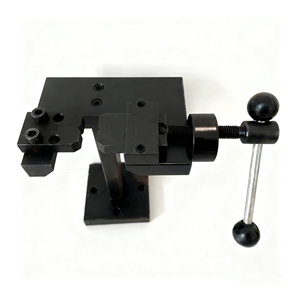 Vertikaler Schraubstock für Diesel-Injektoren, universeller Demontagerahmen, <span class=keywords><strong>Common</strong></span>-<span class=keywords><strong>Rail</strong></span>-Demontagewerkzeug, Diagnosewerkzeug, Fixierwerkzeug - Product Image 3