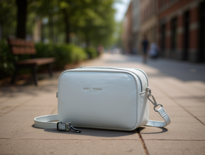 Borsa a tracolla da donna per fotocamera in microfibra e pelle sintetica con chiusura a zip, colore unico, per tutte le stagioni, con tracolla singola - Product Image 2