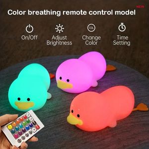 Dou pato regalo para niños luz de noche suave cuidado de los ojos sincronización automática carga USB CLAP lámpara de silicona - Product Image 4
