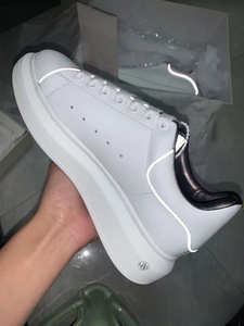 Fashionable white glowing casual <b>shoes</b> of top quality and luxury, men's walking <b>shoes</b> with thick soles and trendy design. - Product Image 3