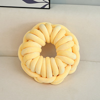 Nouveau coussin de tricot créatif d'oreiller de noeud simple moderne avec décor à la maison en acrylique doux pour la peau ou jouet en peluche