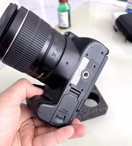 กล้อง Canon 200D II มือสอง ชุดเลนส์ 18-55 มม. พร้อมเลนส์ในชุด กล้อง 200D Mark II - Product Image 5