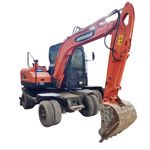 รถขุดดินขนาดเล็ก Doosan DX60 DH60 มือสอง 6 ตัน เครื่องยนต์ประสิทธิภาพสูง ประหยัดต้นทุน คุณภาพเชื่อถือได้ - Product Image 1