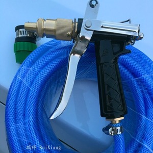 Pistola de agua de alta presión con manguera azul para lavado de autos y limpieza del hogar, uso ligero. - Product Image 2