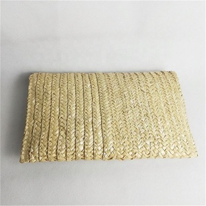 Sacs en <span class=keywords><strong>paille</strong></span> avec logo personnalisable pour femmes, ronds, en rotin, faits à la main, vente en gros, 2020 - Product Image 3