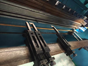 125 tonnes 3200mm bonne qualité tôle hydraulique <span class=keywords><strong>cintreuse</strong></span> presse plieuse tôle plieuse à vendre - Product Image 3