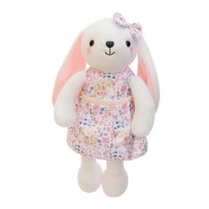 Peluche Coniglio dalle Orecchie Lunghe con Gonna Floreale, Morbido Regalo di Pasqua, Cuscino in Cotone PP, Giocattolo Coniglio Bianco Kawaii Calmante OEM ODM - Product Image 1