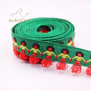 15mm Kleidungszubehör Muster-Stickerei Spitzenband DIY Weihnachtspaket Verzierung Rot Grün Blau Gurtband Nähspitzenborte - Product Image 1