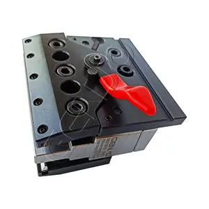 ヨーロッパ式工具またはワンタッチ式パンチホルダーと工具クランプ - Product Image 1