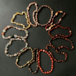 Gelang Manik-manik Batu Permata Alami Yang Dapat Disesuaikan, Gelang Manik-manik Batu Mulia Alami Elastis Penyembuhan Kristal CIP Tumbler - Product Image 5