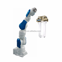Robot à double bras Yaskawa Motoman SDA10F 15 axes, charge utile de 10 kg, dextérité humaine pour l'assemblage