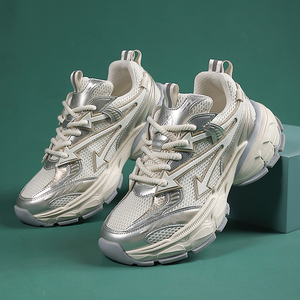 Sneaker da <span class=keywords><strong>uomo</strong></span> con Logo personalizzato di alta qualità stile da passeggio in argento traspirante con plateau alla moda Unisex <span class=keywords><strong>scarpe</strong></span> Casual firmate - Product Image 5