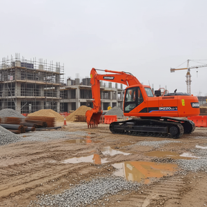 รถขุดไฮดรอลิก Doosan DH220LC-7 รุ่นดั้งเดิม ปี 2022 ขายดี ไม่มีปัญหาการรั่วซึม ระบบช่วงล่าง ระบบเครื่องยนต์ ระบบเกียร์ ปั๊ม ระบบ PLC สำหรับงานหนัก น้ำหนัก 22 ตัน - Product Image 1