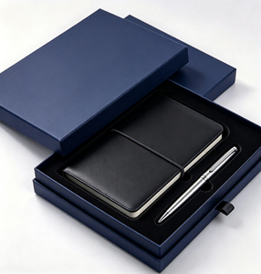 Caja de Regalo Rígida de Lujo con Inserto de Esponja para Set de Cuaderno y Bolígrafos, Cierre Magnético de Alta Gama, Empaque Rectangular - Product Image 4