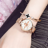 Pabrik Jam Tangan Hannah Matin, Jam Tangan Wanita Baru Custom, Jam Tangan Wanita Unik Motif Lebah, Jam Tangan Quartz Fashion Custom Logo