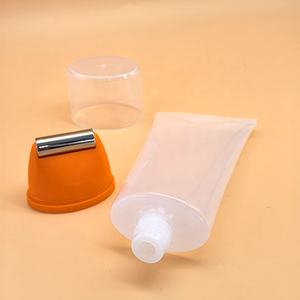 Vente en gros Crème pour le <span class=keywords><strong>visage</strong></span> vide personnalisée Huile de <span class=keywords><strong>massage</strong></span> pour le <span class=keywords><strong>visage</strong></span> Rouleau à billes d'acier unique Emballage de tube de <span class=keywords><strong>massage</strong></span> ovale en PE - Product Image 2