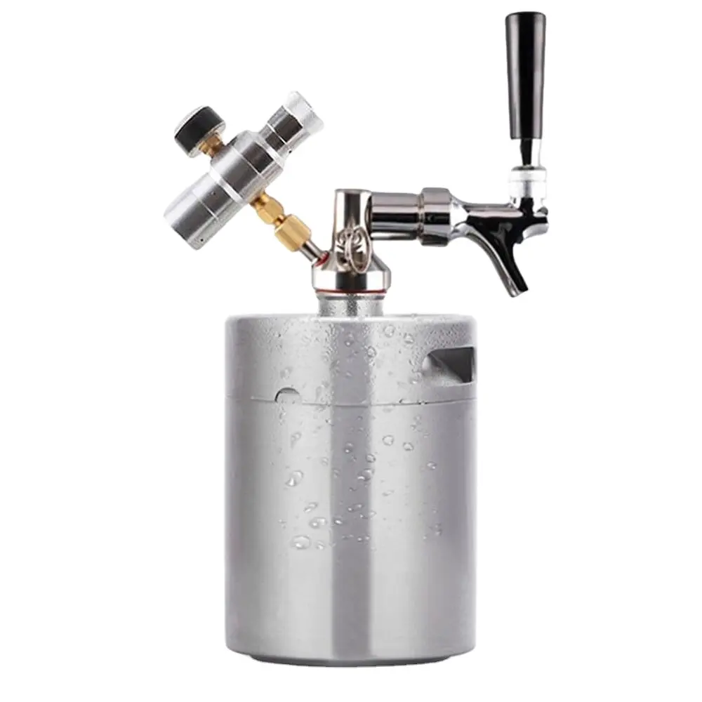 L'erogatore pressurizzato superiore della torre della birra di vendita calda collega il Mini sistema del rubinetto e del barilotto