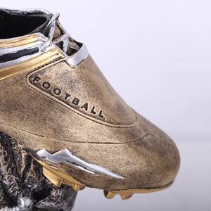 Trofeo Personalizado para Partidos de Fútbol Estilo Retro Europeo Golden Boot Award Outstanding Striker Football Trophy Top Goleador - Product Image 3