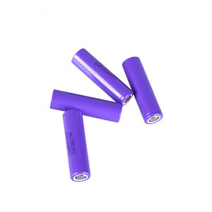 بطاريات ليثيوم أيون أسطوانية قابلة لإعادة الشحن 3.7 فولت 18650 بسعة 2600 مللي أمبير للبيع بالجملة، مخصصة للمصابيح اليدوية - Product Image 3