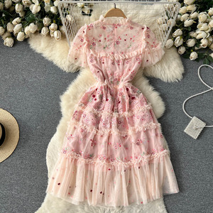 Abito da sera lungo di lusso in pizzo ricamato <span class=keywords><strong>a</strong></span> rete, elegante e raffinato - Product Image 2