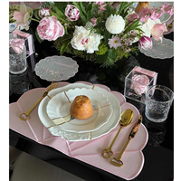 Set de table irrégulier YY en PU, style contemporain, 50*35cm, élégant, en cuir rose en forme de coquille