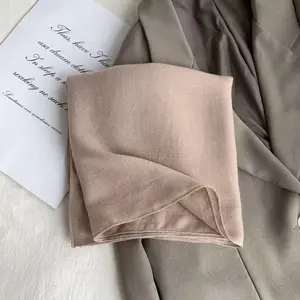 Hot sales elegance muslim dress clothing scarf shawl tippet bandana ladies yiwu supplier plain solid viscose square head wrap
