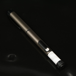 Fournisseur de corps de stylo métallique réutilisable |   Cadran lisse et support transparent |   Boîtier de stylo métallique personnalisable - Product Image 4