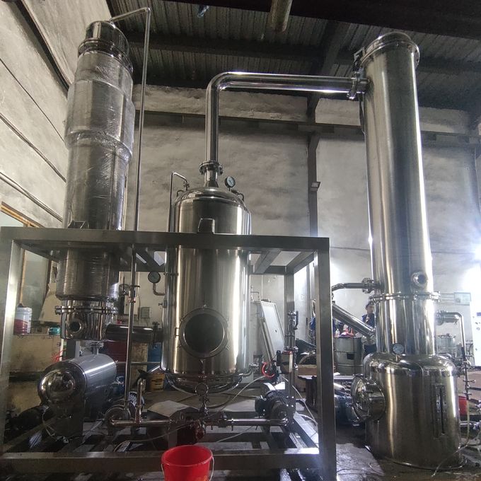 vacuum membrane distillation