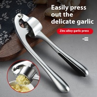 Zinklegering Gehaktmachine Knoflookpers Ergonomisch Gemakkelijk Te Knijpen Handvat Stevig Ontwerp Zachte Knoflookbreker Pers Fruit Groentegereedschap