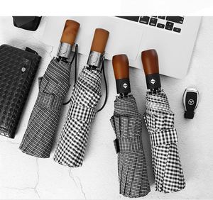 Paraguas Automático Plegable de Tres Pliegues con Tres Varillas de Madera Maciza, Resistente al Viento, para Sol y Lluvia, Ideal para Negocios - Product Image 1
