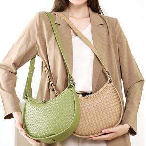 Produttori di borse personalizzate in tessuto da donna firmate mezza luna in pelle a tracolla borsa di lusso a tracolla borsa da donna - Product Image 4