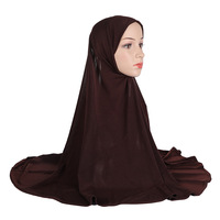 Bufandas personalizadas Hijabs musulmanes Diseño de placa ligera de color liso Sombrero árabe Bufandas étnicas de Malasia Chales