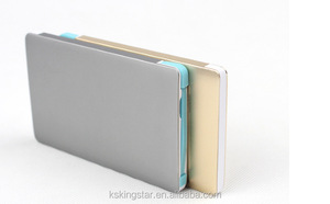 Cargador Portátil Metálico Delgado de Bolsillo, 5000mAh, para <span class=keywords><strong>iPhone</strong></span> y Android, Carga Rápida USB-C, Batería <span class=keywords><strong>Externa</strong></span> de Viaje - Product Image 2