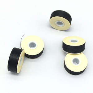 %100 Polyester Siyah 75D/2 Önceden Sarılmış Masuralar Yüksek Dayanıklılık 144 Adet Kutuda Boyalı Dayanıklı Giyim Dikiş Nakış Masuraları - Product Image 5