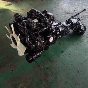 JDM Nissan orijinal 4 silindirli dizel ve benzinli yakıt tipi için QD32 motoru kullandı - Product Image 4