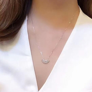 Collana con Ciondolo a Forma di Ventaglio per Donne, Design a T, Catena per Clavicola, Regalo di San Valentino, Gioielli - Product Image 4