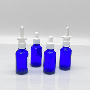 Botella de Aceite Esencial Azul de 30 ml Personalizada de Alta Calidad con Protección Ultravioleta y Atomizador Nasal para Aceites Esenciales y Perfumes - Product Image 2